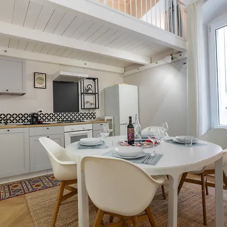 Lägenhet Oberdan 51 - Lovely Loft - By Italywego